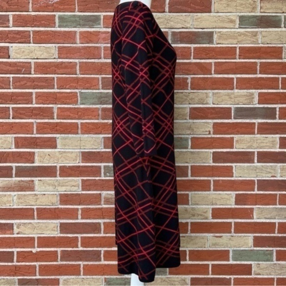 Nanette Lepore Round Neck 3/4 Sleeve Red Black Fit & Flare Sweater Dress 👗 - Picture 4 of 8